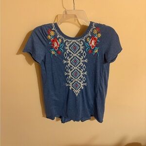 Johnny Was blue floral embroidered tee